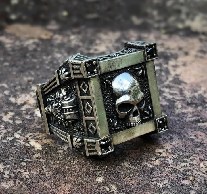 Bague chevalière skull