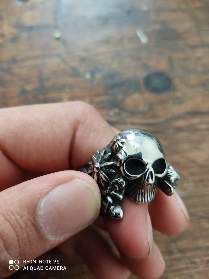 Bague skull style gothique