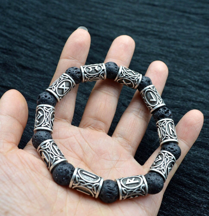 Bracelet viking - pierre de lave & runes - argent - noir