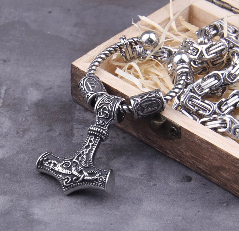 Collier viking - runes Mjolnnir en acier inoxydable