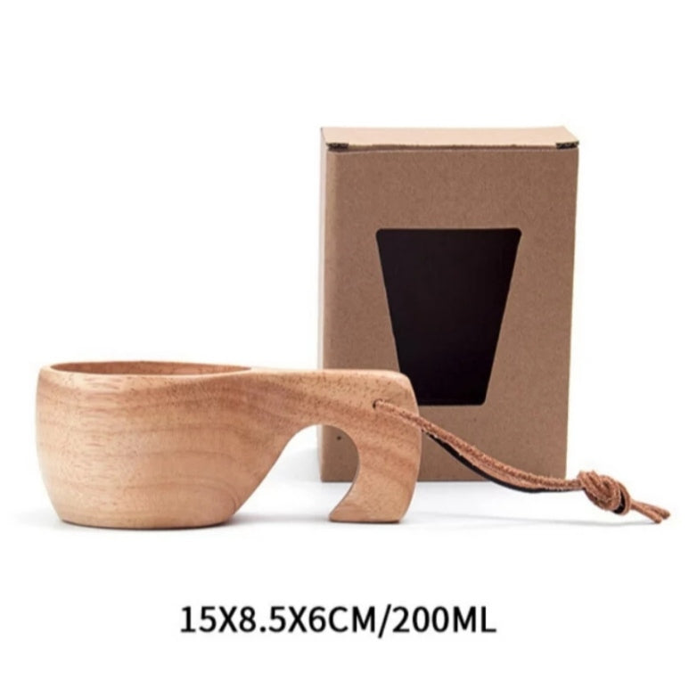 Tasse scandinave ’ Freya’ en bois d’hévéa